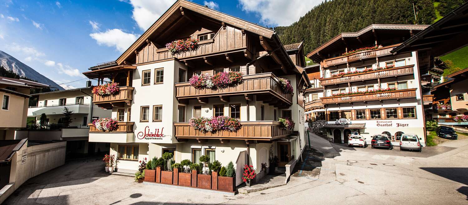 Booking Guest Review Award Tux